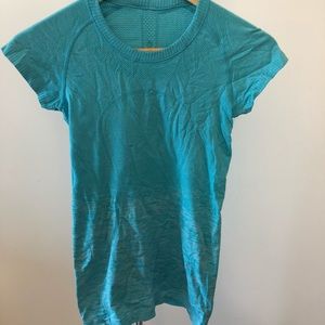 Lululemon women’s top